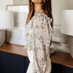 DRESS FORUM Long Sleeve Laila Floral Blouse