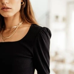 Vero Moda Hensely Top In Black Shirts & Blouses