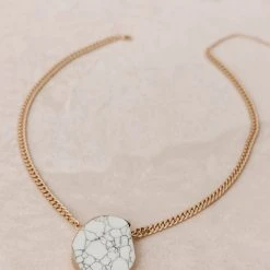 LA RADIANT VAL JEAN GLOBAL Samirah Oval Necklace