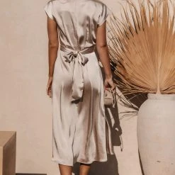 WORUI Rosalind Midi Dress In Champagne