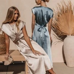 WORUI Rosalind Midi Dress In Champagne