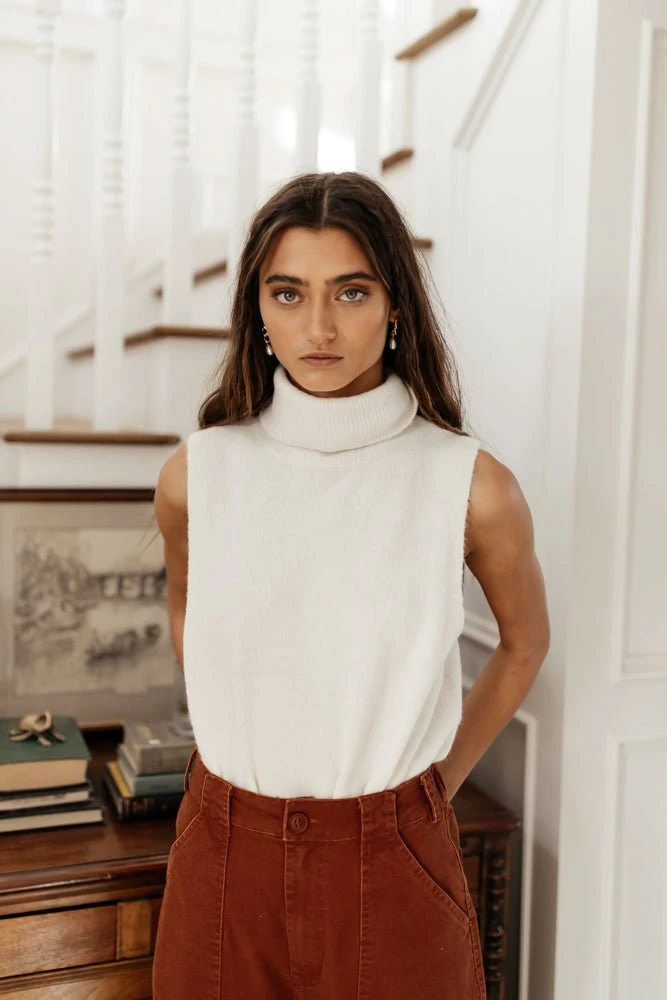 Vero Moda Lia Sweater Vest In Grey 10 Vero Moda Lia Sweater Vest In Grey