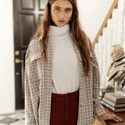 Vero Moda Lia Sweater Vest In Ivory Sweaters