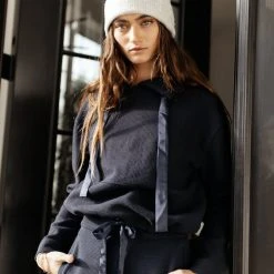 WORUI Frida Pullover Sets