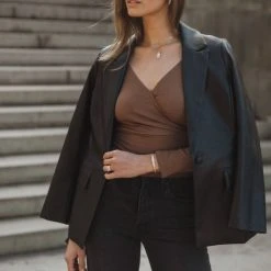 LUSH CLOTHING Harley Ribbed Top In Black