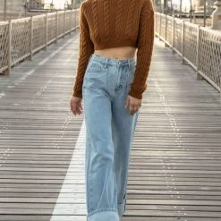 LISTICLE Sweaters Kenneth Cropped Sweater
