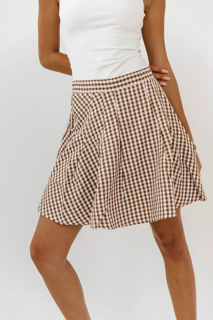 LISTICLE Skirts Gabby Pleated Gingham Skirt In Brown - FINAL SALE 5 LISTICLE Skirts Gabby Pleated Gingham Skirt In Brown - FINAL SALE