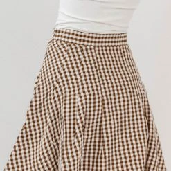 LISTICLE Fresh Markdowns Gabby Pleated Gingham Skirt In Hunter Green - FINAL SALE