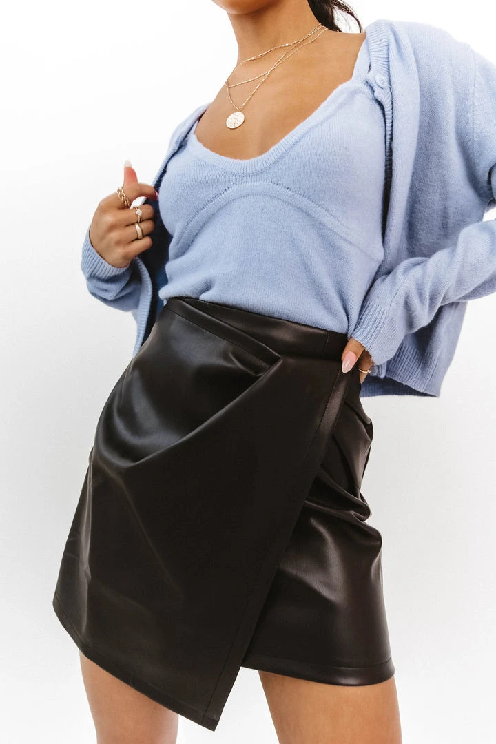 Skirts Vero Moda Asymmetrical Mini Skirt 7 Skirts Vero Moda Asymmetrical Mini Skirt