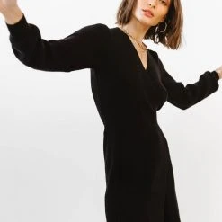 Vero Moda Alexandria Knitted Dress In Tan - FINAL SALE 21 Vero Moda Alexandria Knitted Dress In Tan - FINAL SALE