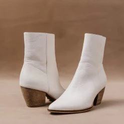 BEAST FASHION Arisa Block Heel Boots