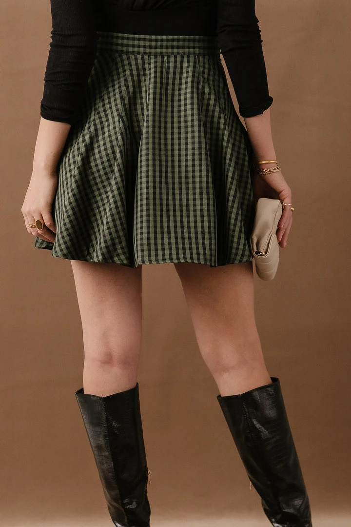 LISTICLE Skirts Gabby Pleated Gingham Skirt In Brown - FINAL SALE 11 LISTICLE Skirts Gabby Pleated Gingham Skirt In Brown - FINAL SALE