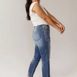 CELLO JEANS Bohme Mom Jeans In Medium Wash 16 CELLO JEANS Bohme Mom Jeans In Medium Wash