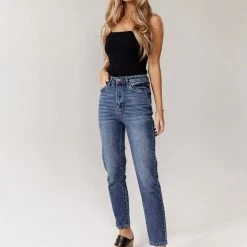 KANCAN Bohme Payton Mom Jeans In Medium Wash