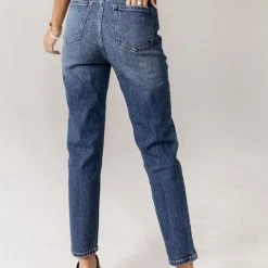 KANCAN Bohme Payton Mom Jeans In Medium Wash