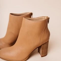 FREE SOUL/MIRACLE MILE Alexis Heeled Boots In Nude Shoes