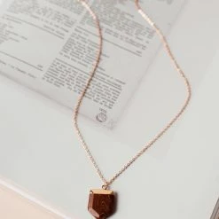 LA RADIANT VAL JEAN GLOBAL Issa Stone Pendant Necklace
