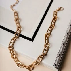 SIETE COLLECTION Lillie Chain Necklace