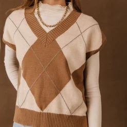 PROMESA Sweaters Ella Argyle Sweater Vest In Camel - FINAL SALE