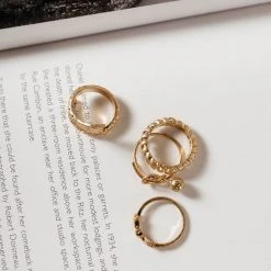 LA RADIANT VAL JEAN GLOBAL Rings Esmae Ring Set