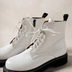 BEAST FASHION Millie Combat Boots In White