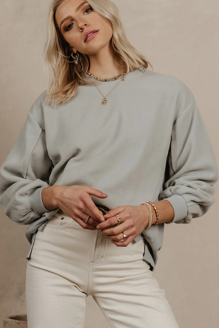 WORUI Blythe Pullover In Blue 11 WORUI Blythe Pullover In Blue