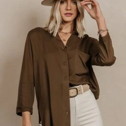 DRESS FORUM Long Sleeve Sheera Button Down Top In Olive