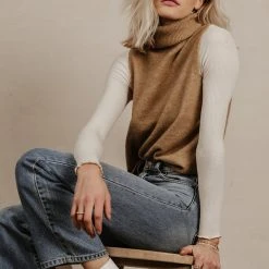 Sweaters Vero Moda Lia Sweater Vest In Camel