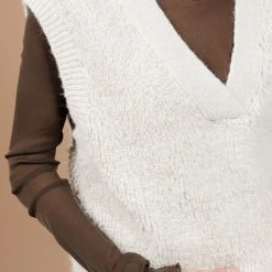 Vero Moda Lucia Sweater Vest In Brown 20 Vero Moda Lucia Sweater Vest In Brown