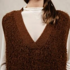 Vero Moda Lucia Sweater Vest In Ivory Sweaters