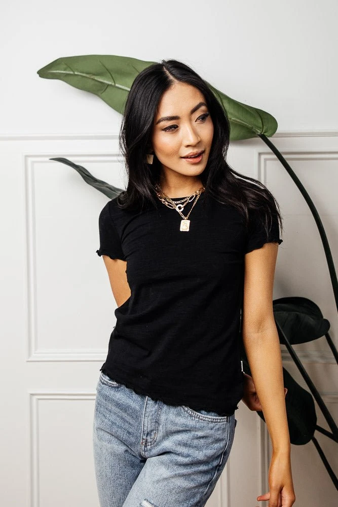 WORUI Brooklynn Lettuce Edge Top In White - FINAL SALE 9 WORUI Brooklynn Lettuce Edge Top In White - FINAL SALE