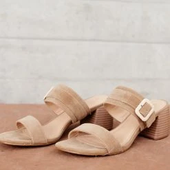 FREE SOUL/MIRACLE MILE Nicole Block Heels