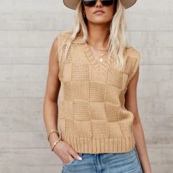 SINA Rudie Sweater Vest In Tan Work Edit