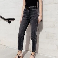 KanCan Tayla Mom Jeans In Black- FINAL SALE