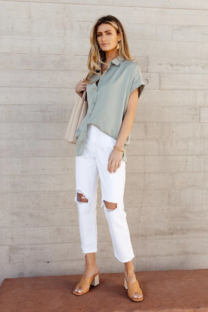 PLASTIC Denim Vervet Joss Distressed Mom Jeans 6 PLASTIC Denim Vervet Joss Distressed Mom Jeans