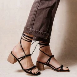 FREE SOUL/MIRACLE MILE Freya Strappy Sandals In Tan