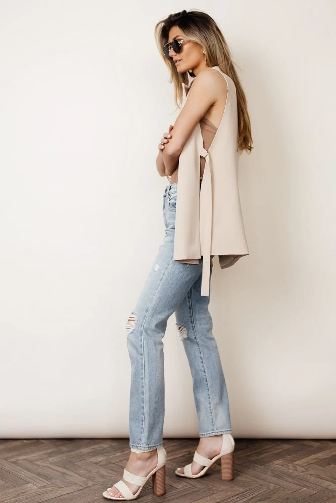 WORUI Rosamund Open Side Vest In Tan 4 WORUI Rosamund Open Side Vest In Tan