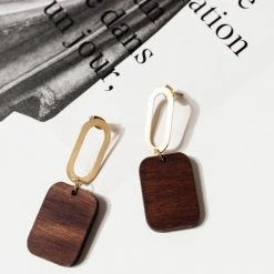 LA RADIANT VAL JEAN GLOBAL Lindsay Earrings