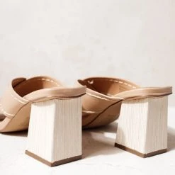 FREE SOUL/MIRACLE MILE Shoes Jade Heels In Nude