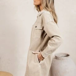 WORUI Yaxley Corduroy Long-Line Jacket In Sand Tops