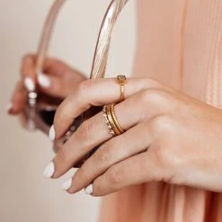 LA RADIANT VAL JEAN GLOBAL Rings Maris Ring Set