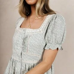 IN LOOM Kenzi Floral Mini Dress Dresses