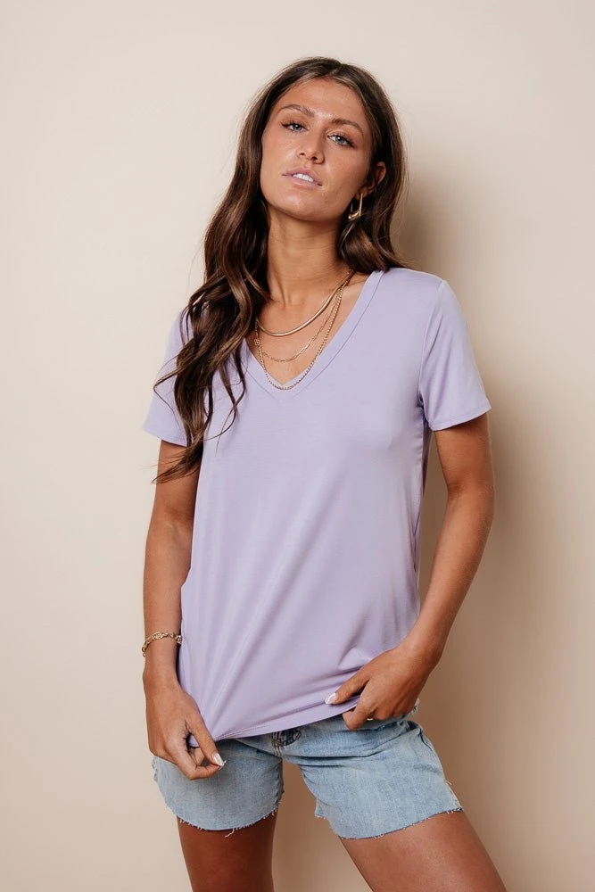LIME N CHILI Tops Essentials V Neck Tee In Lavender 3 LIME N CHILI Tops Essentials V Neck Tee In Lavender