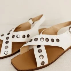 FREE SOUL/MIRACLE MILE Kylie Sandals In Tan - FINAL SALE Fresh Markdowns