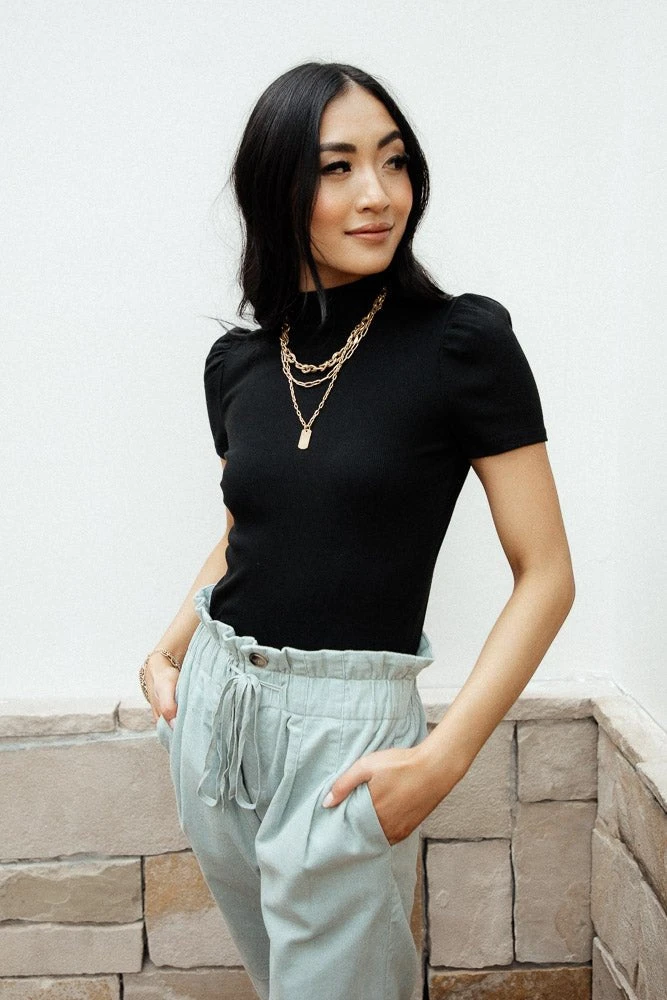 HEART & HIPS Fresh Markdowns Everly Mock Neck Top - FINAL SALE 5 HEART & HIPS Fresh Markdowns Everly Mock Neck Top - FINAL SALE