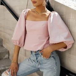 AARON & AMBER Carina Cropped Blouse In Pink Tops