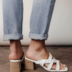 BEAST FASHION Fiona Heels In White