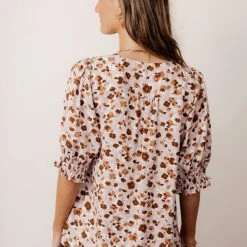 WELLMADE INC Blaise Floral Top Tops