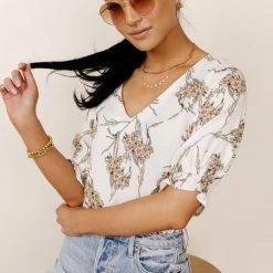 FUN 2 FUN Madeleine Floral Blouse Tops