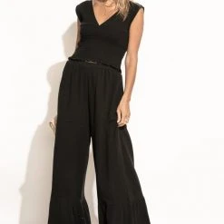 WORUI New Arrivals Sylvia Pants In Black 11 WORUI New Arrivals Sylvia Pants In Black